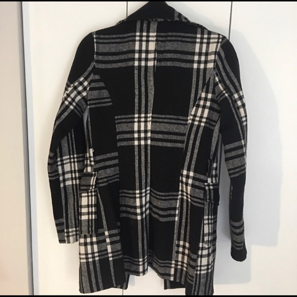 Pea Coat Size XS - Picture 5 of 7